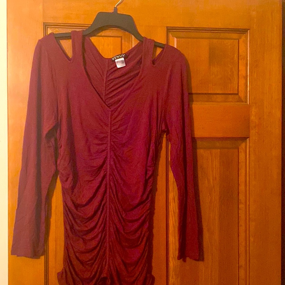 Size Medium Venus Top